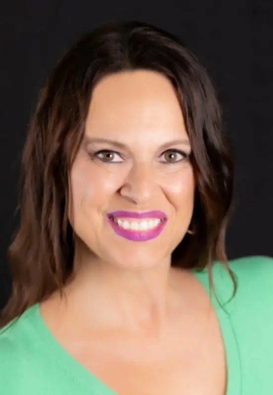 Laura Burgess profile photo